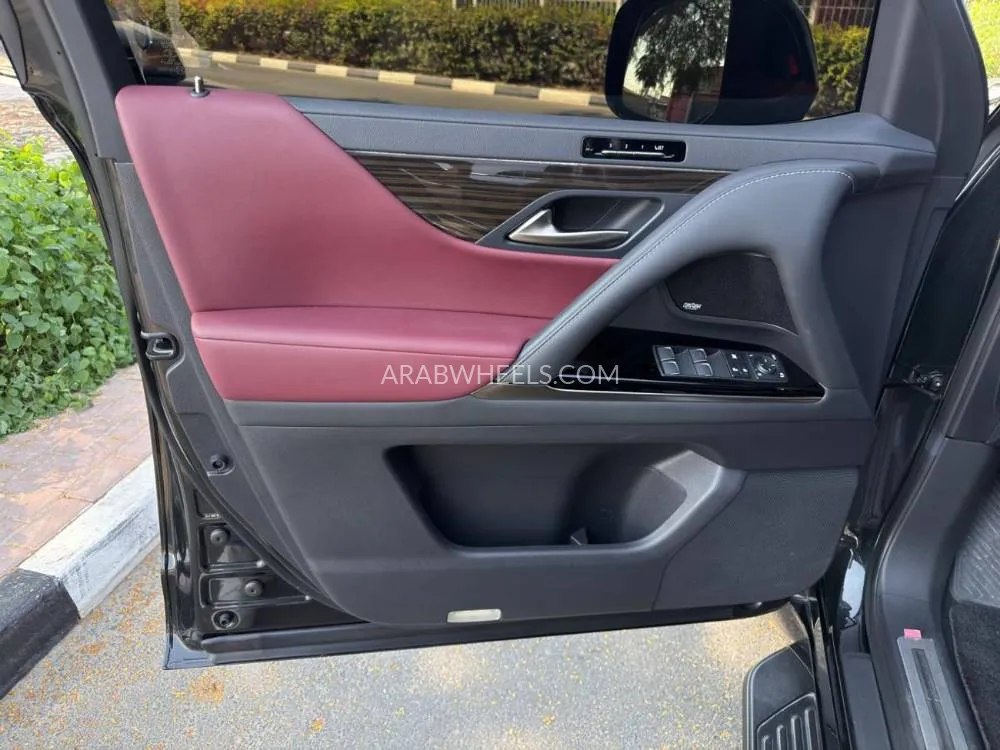 Lexus LX 2024 for Sale in Dubai Image-11