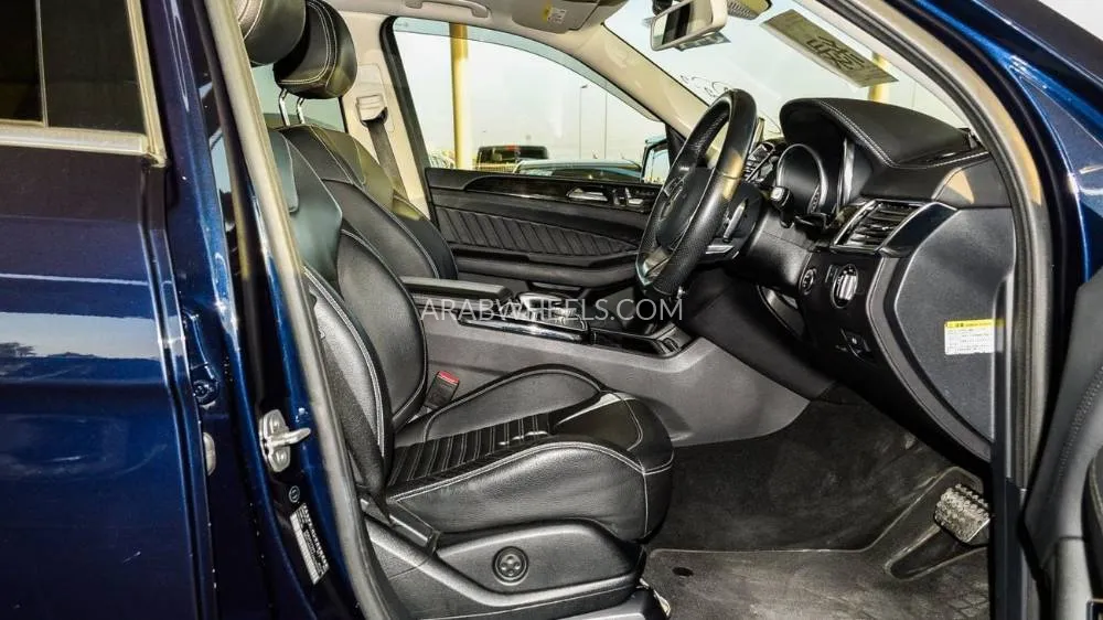 Mercedes Benz GLE Class 2016 for Sale in Dubai Image-4