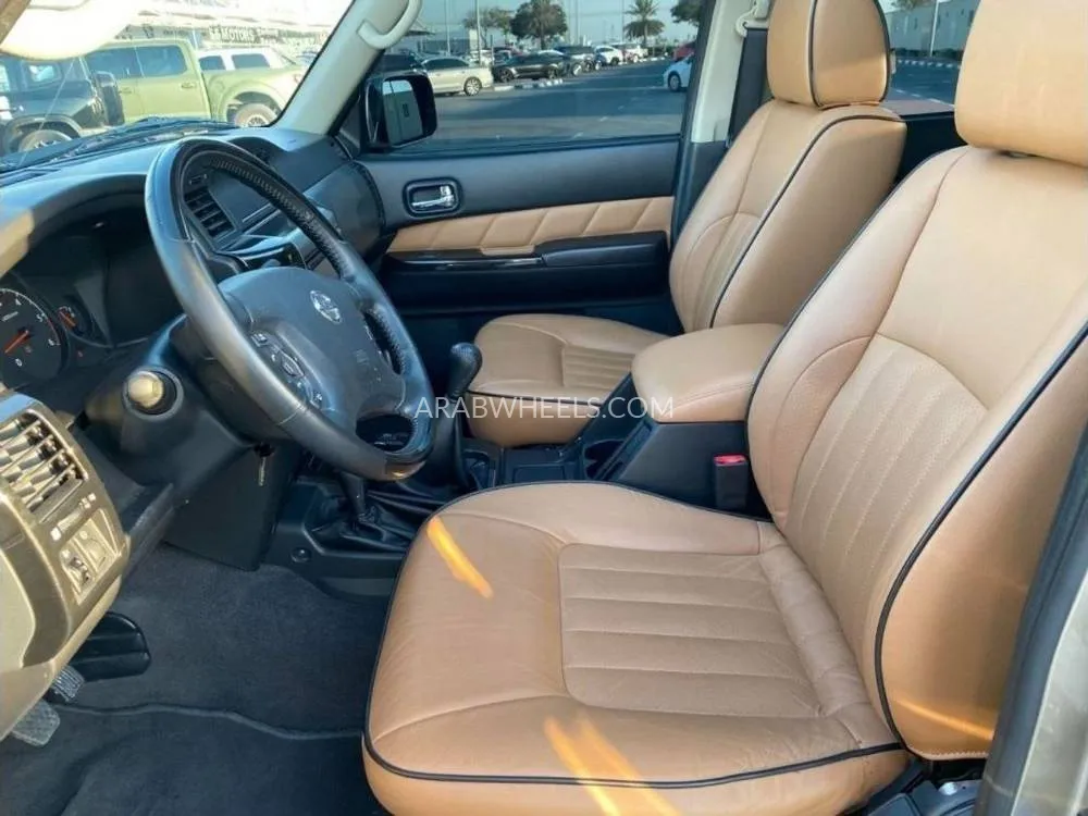 Nissan Patrol 2020 for Sale in Dubai Image-4