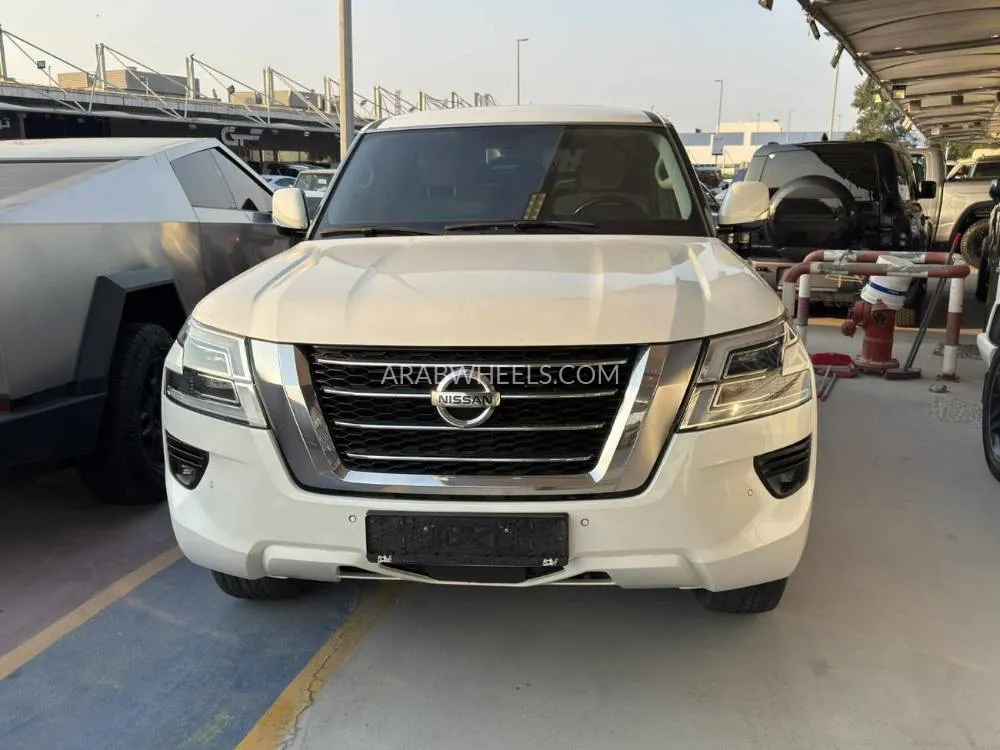 Nissan Patrol 2020 for Sale in Dubai Image-2