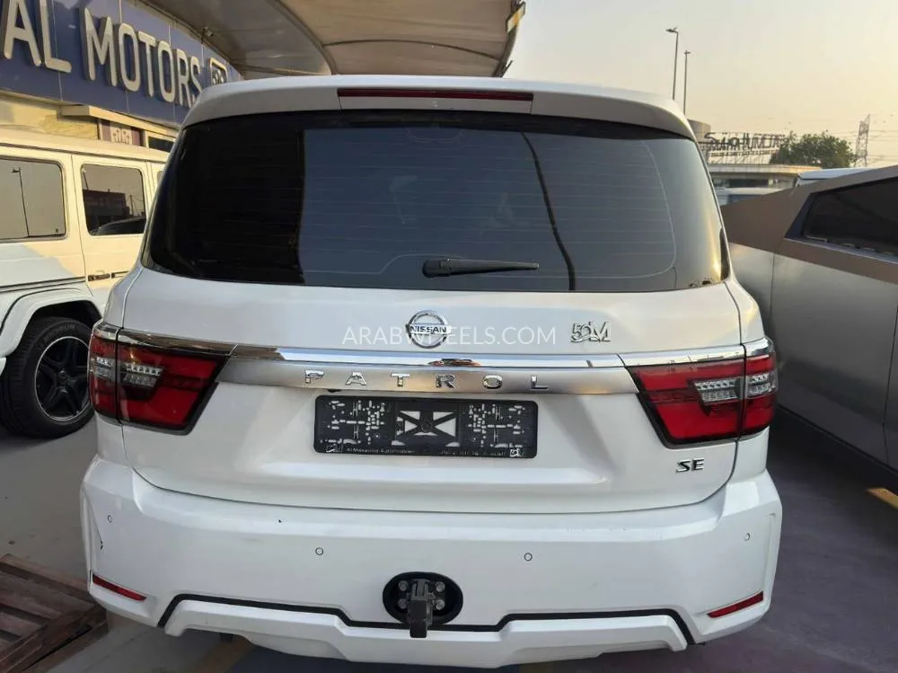Nissan Patrol 2020 for Sale in Dubai Image-17