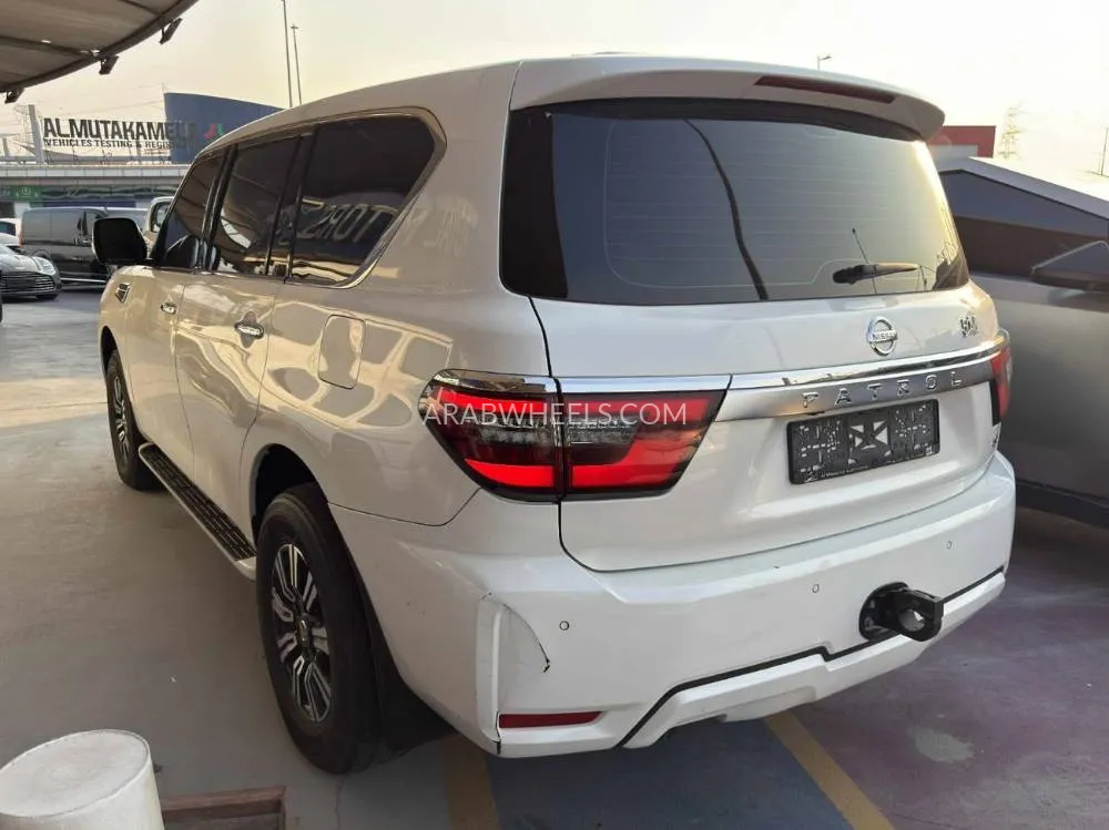 Nissan Patrol 2020 for Sale in Dubai Image-18