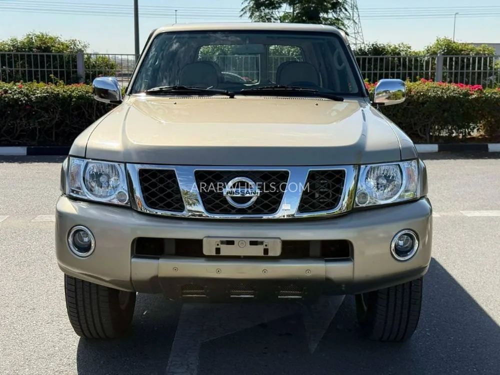 نيسان باترول 2017 for Sale in دبي Image-2