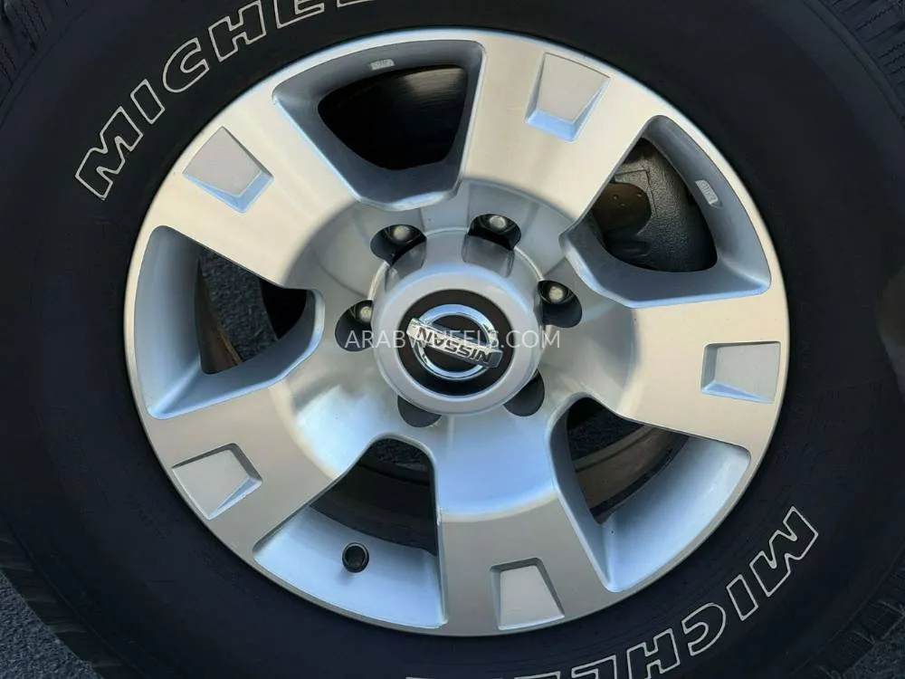 نيسان باترول 2017 for Sale in دبي Image-20