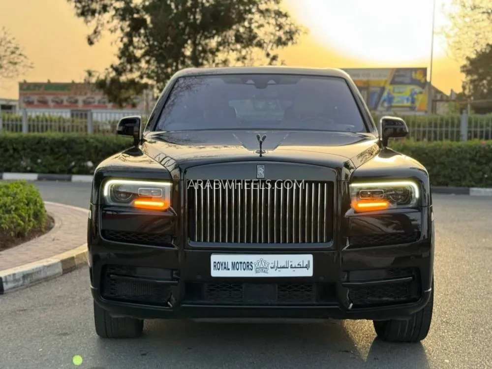 Rolls Royce Cullinan 2022 for Sale in Dubai Image-2