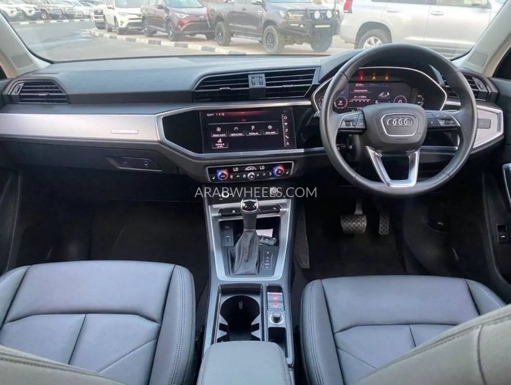 Audi Q3 2020 for Sale in Dubai Image-9