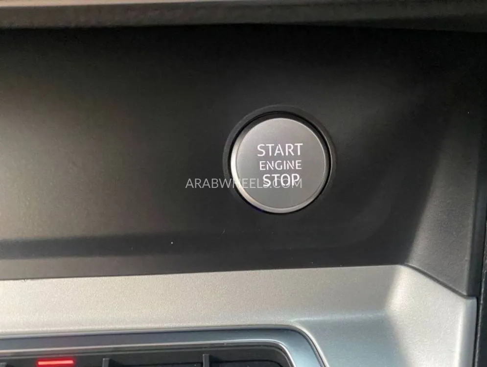 Audi Q3 2020 for Sale in Dubai Image-17