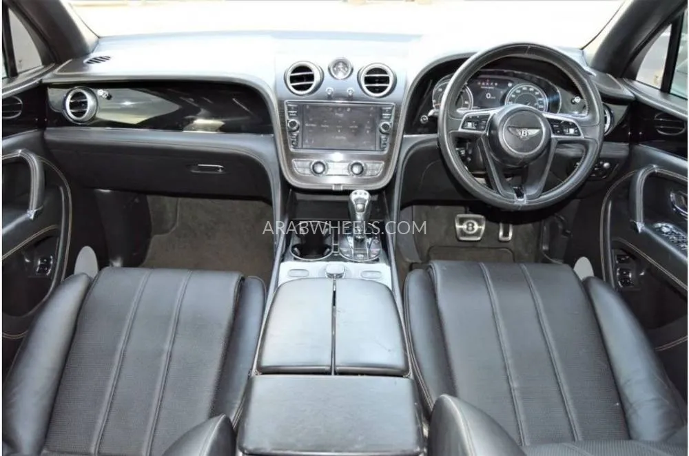 Bentley Bentayga 2017 for Sale in Dubai Image-8