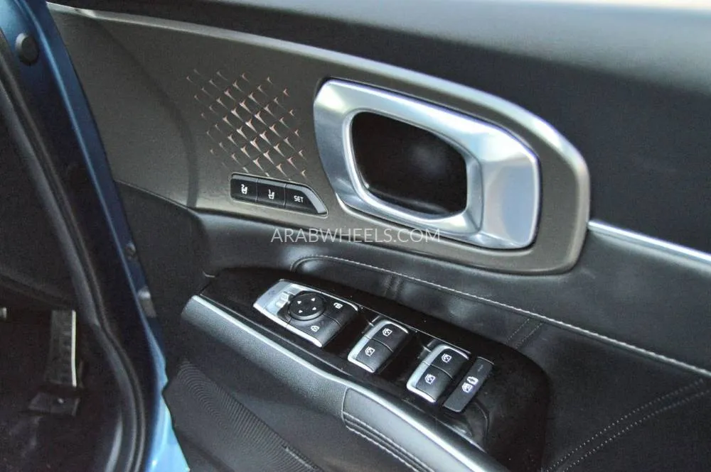 Kia Sorento 2022 for Sale in Dubai Image-19
