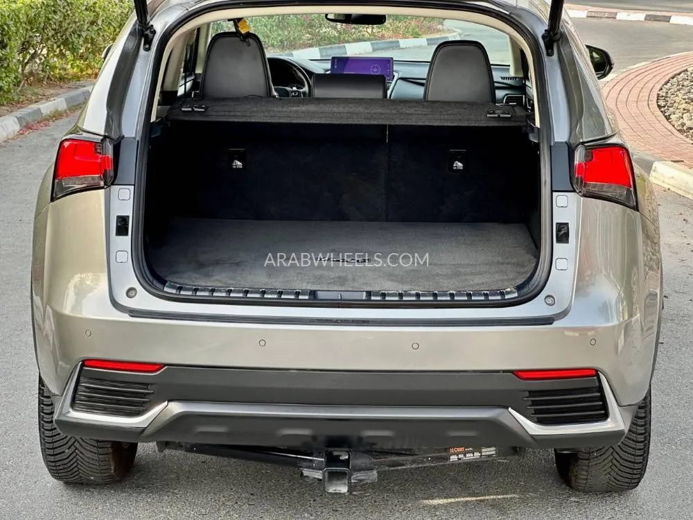 Lexus NX 2019 for Sale in Dubai Image-9