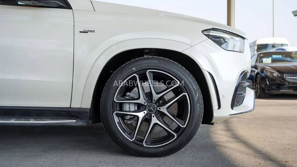 Mercedes Benz GLE Class 2020 for Sale in Dubai Image-18