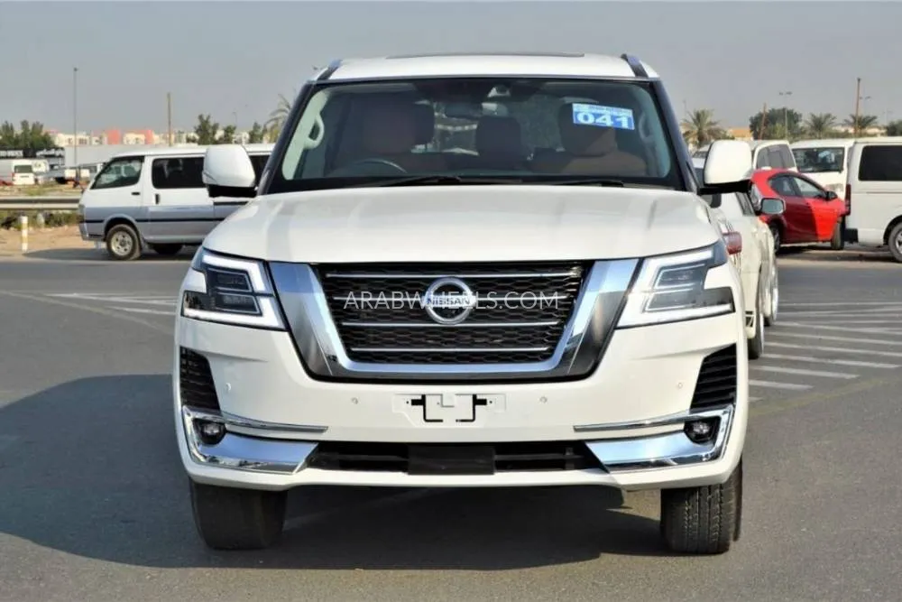 Nissan Patrol 2020 for Sale in Dubai Image-3