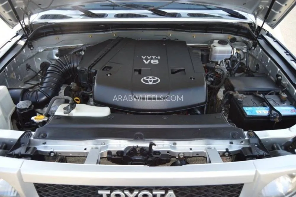 تويوتا إف جي كروزر 2007 for Sale in دبي Image-15