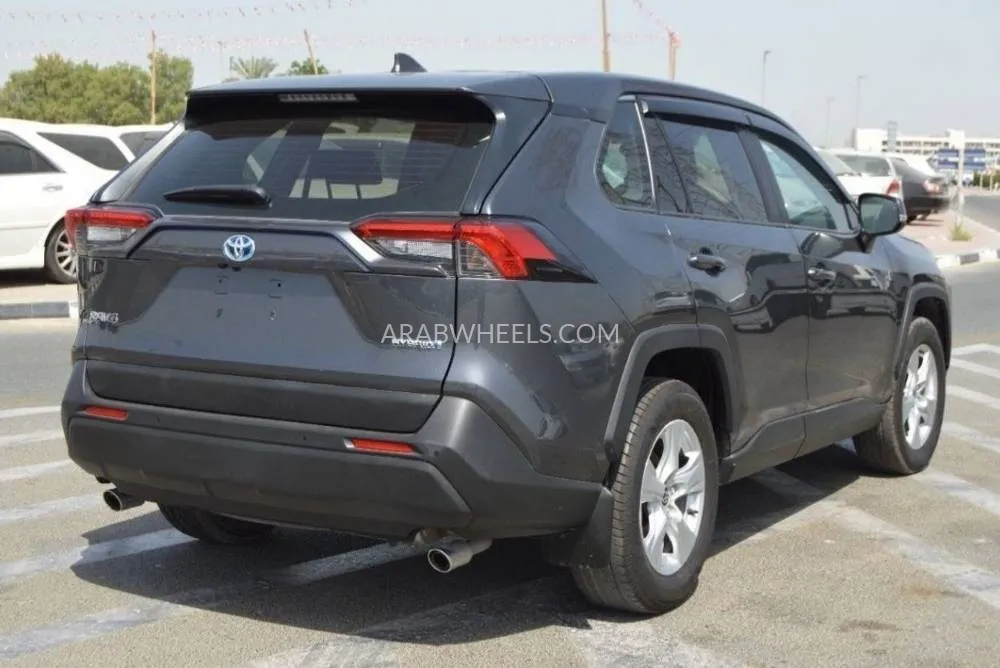 Toyota Rav4 2020 for Sale in Dubai Image-5