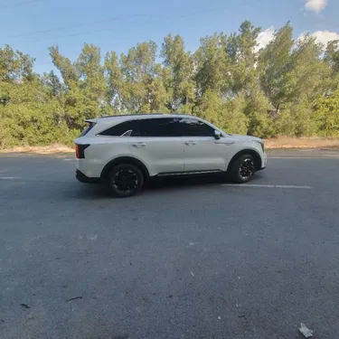 كيا سورينتو ٢.٥ لتر إل إكس 2024 for Sale