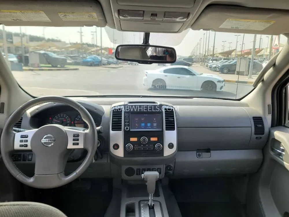 Nissan Frontier 2019 for Sale in Ajman Image-14