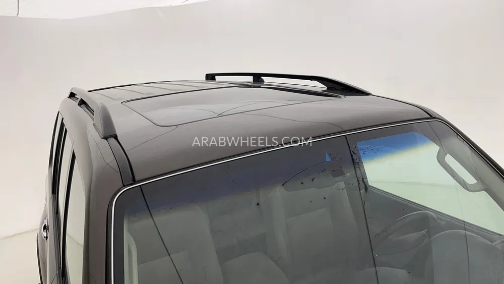 Mitsubishi Pajero 2017 for Sale in Dubai Image-11