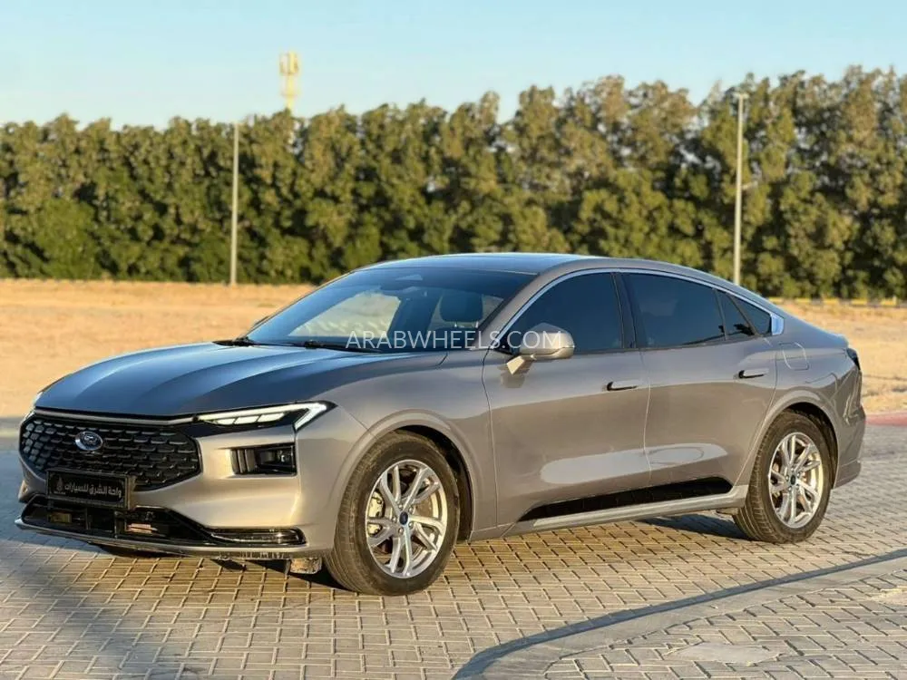 Ford Taurus 2023 for Sale in Sharjah Image-2