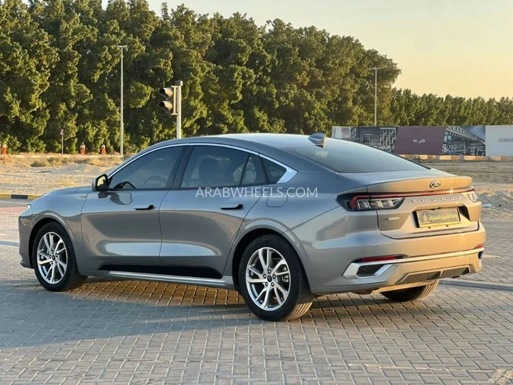 Ford Taurus 2023 for Sale in Sharjah Image-4
