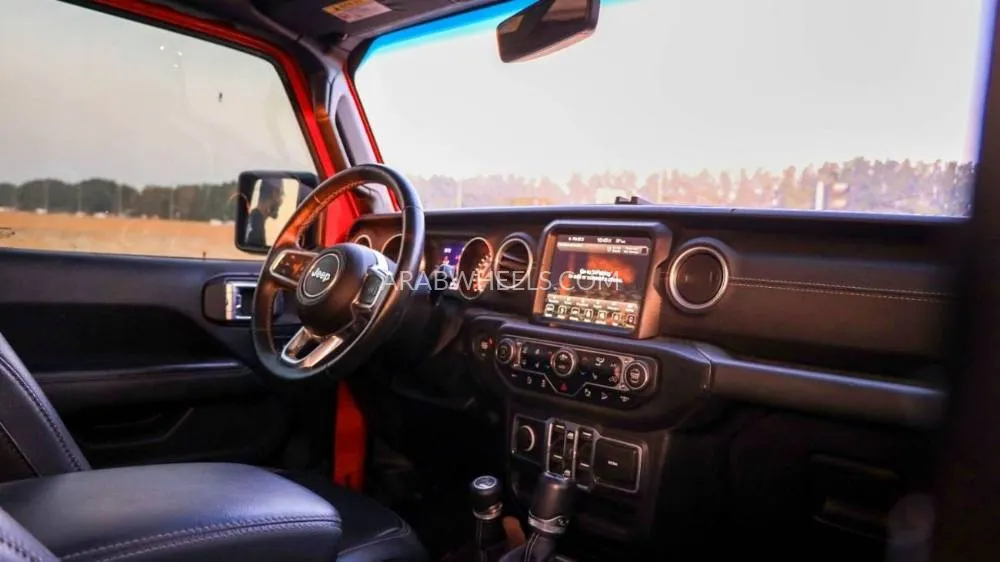 Jeep Wrangler 2018 for Sale in Sharjah Image-13