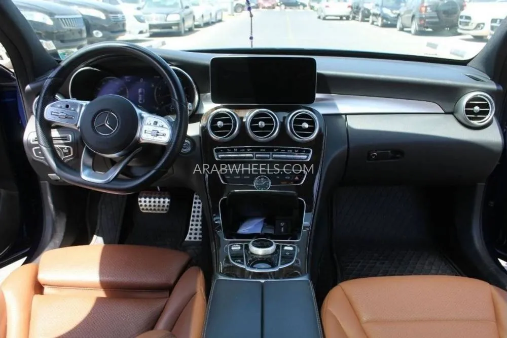 Mercedes Benz C Class 2019 for Sale in Dubai Image-10