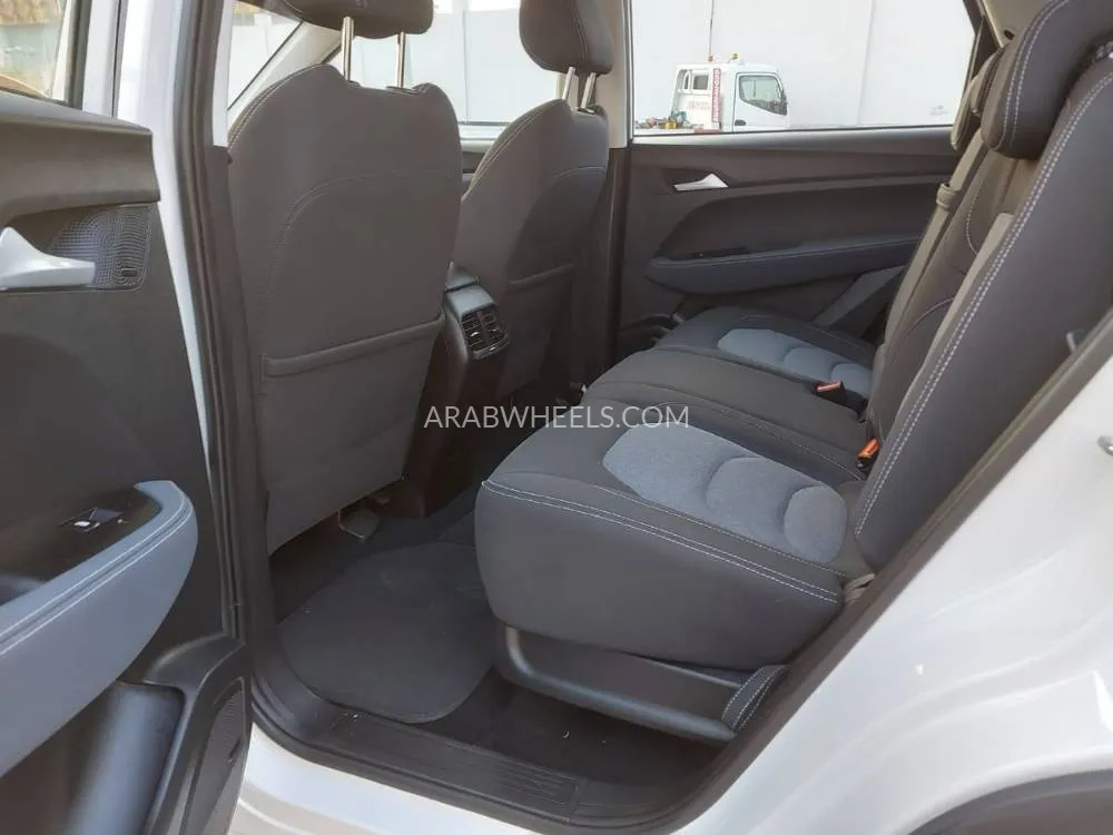 Chevrolet Captiva 2022 for Sale in Sharjah Image-12