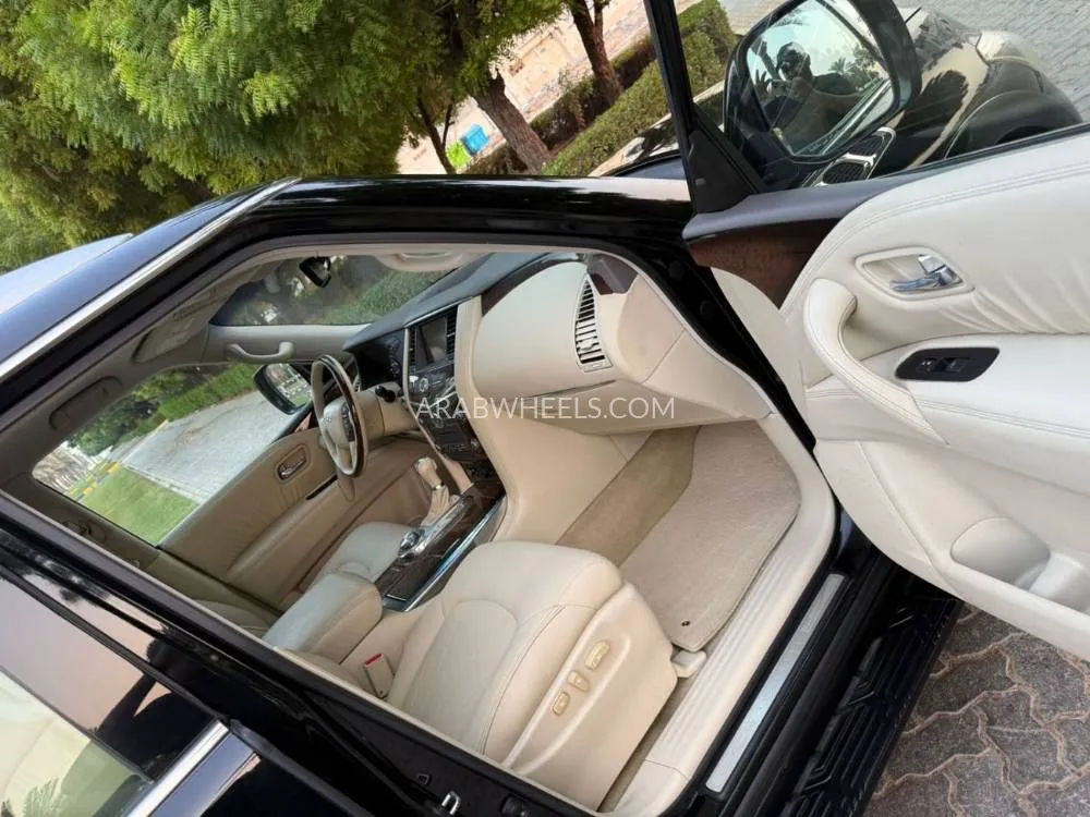 Infiniti QX56 2011 for Sale in Sharjah Image-17