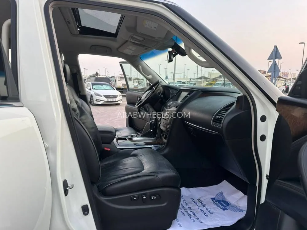 Infiniti QX80 2014 for Sale in Sharjah Image-8