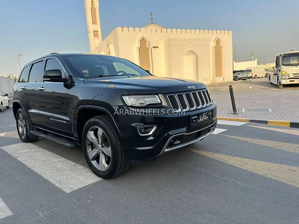 Jeep Cherokee 2014 for Sale in Sharjah Image-7