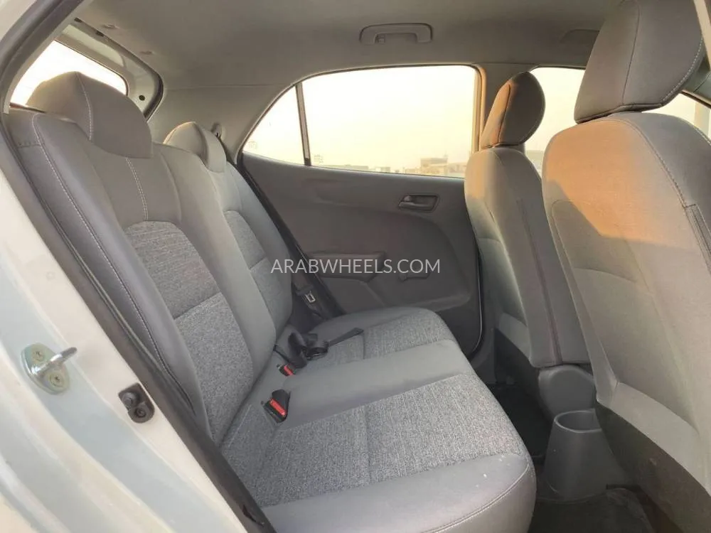 Kia Picanto 2020 for Sale in Sharjah Image-10