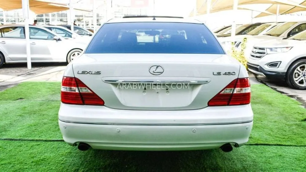 Lexus LS 2006 for Sale in Sharjah Image-3
