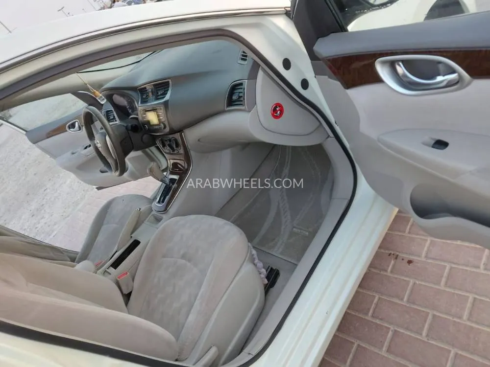 Nissan Sentra 2015 for Sale in Sharjah Image-8
