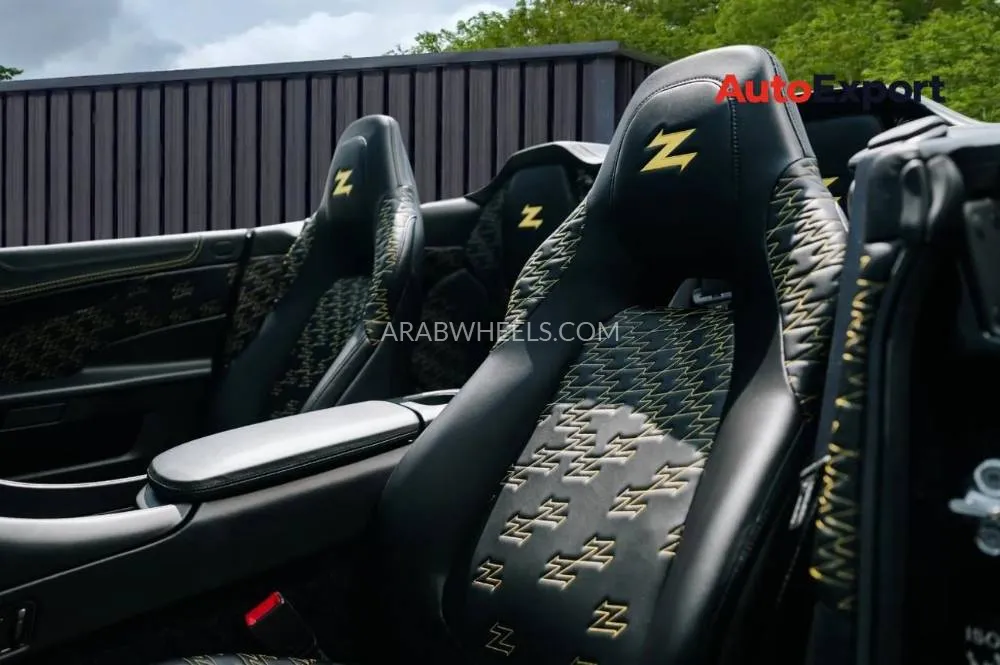 Aston Martin Vanquish 2018 for Sale in Dubai Image-9