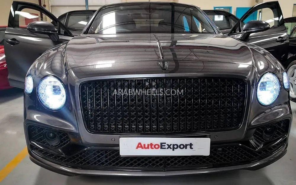 Bentley Flying Spur 2020 for Sale in Dubai Image-3