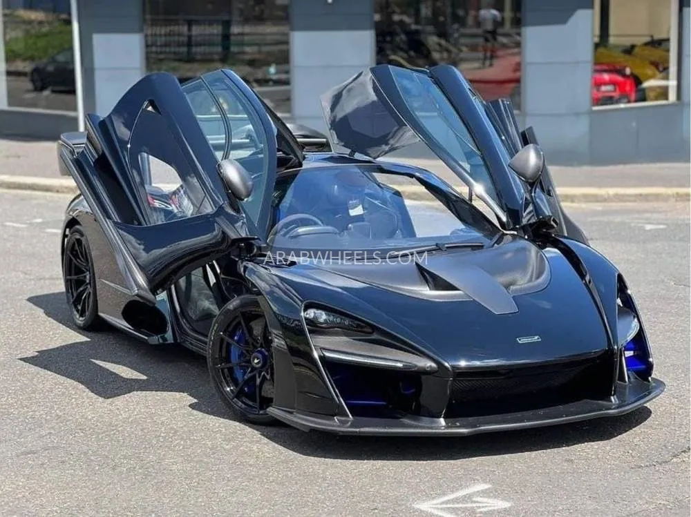 McLaren Senna 2018 for Sale in Dubai Image-13