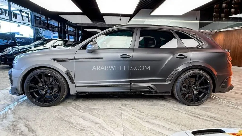 Bentley Bentayga 2022 for Sale in Dubai Image-19