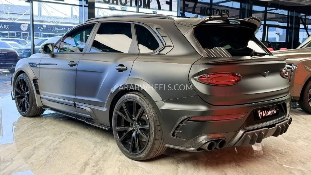 Bentley Bentayga 2022 for Sale in Dubai Image-26
