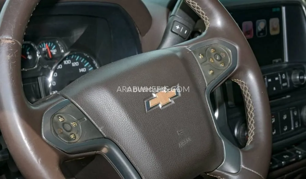 Chevrolet Silverado 2015 for Sale in Dubai Image-11