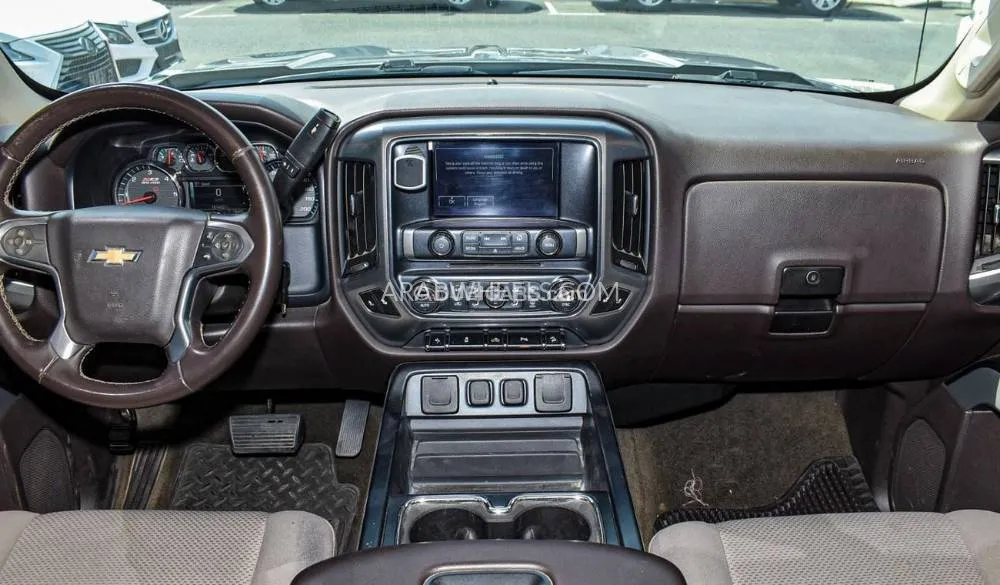 شيفروليه سيلفرادو 2017 for Sale in دبي Image-6