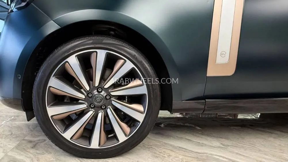 لاند روفر رينج روفر 2023 for Sale in دبي Image-19