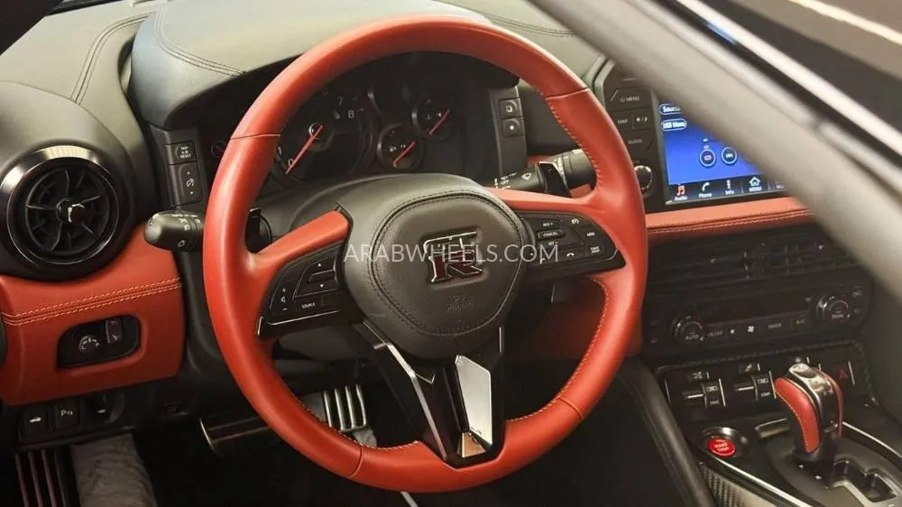 نيسان GT-R 2019 for Sale in دبي Image-4
