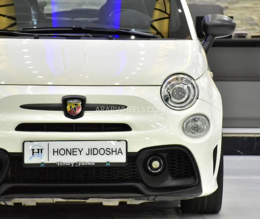 Abarth 595 2022 for Sale in Dubai Image-4