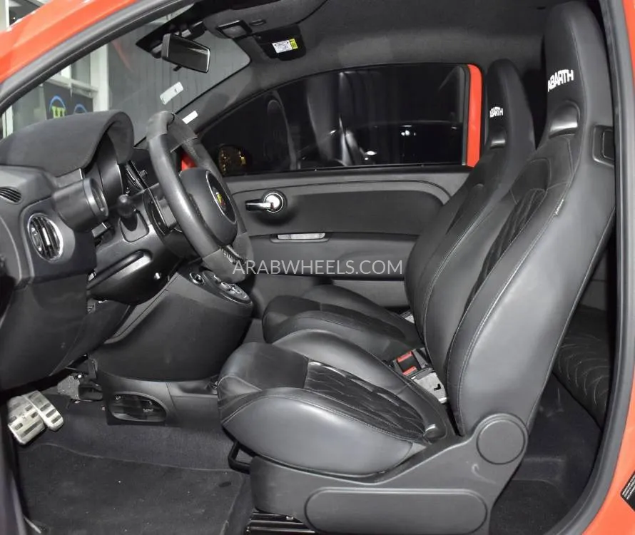 Abarth 695 2023 for Sale in Dubai Image-10