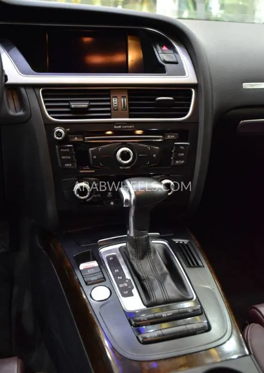 Audi A5 2015 for Sale in Dubai Image-15