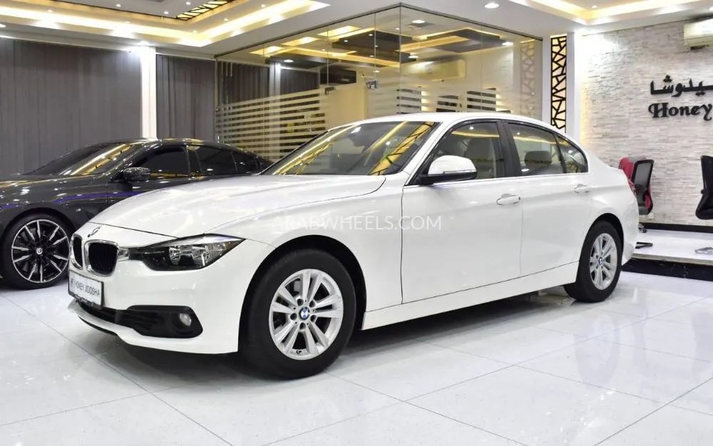BMW 3 series 2017 for Sale in Dubai Image-3