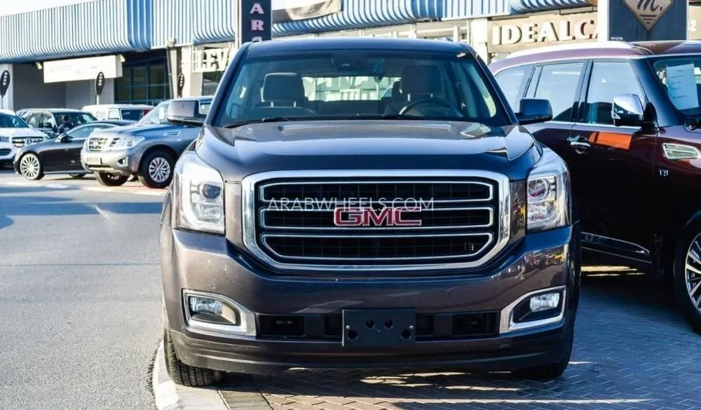 GMC Yukon 2017 for Sale in Dubai Image-2