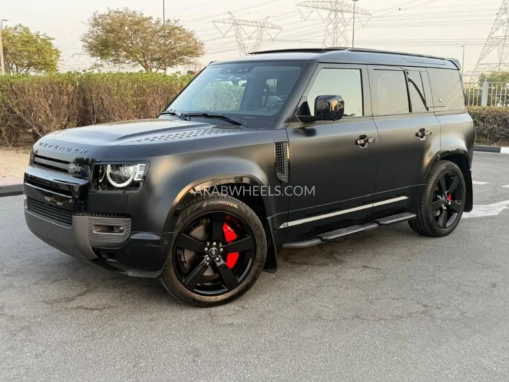 Land Rover Defender 2023 for Sale in Dubai Image-4