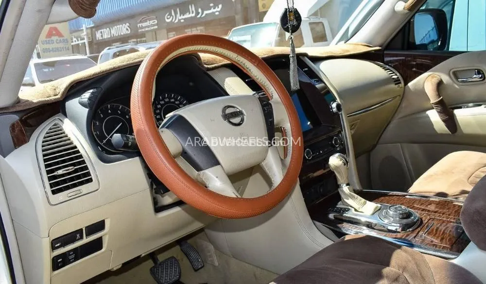 Nissan Patrol 2013 for Sale in Dubai Image-5