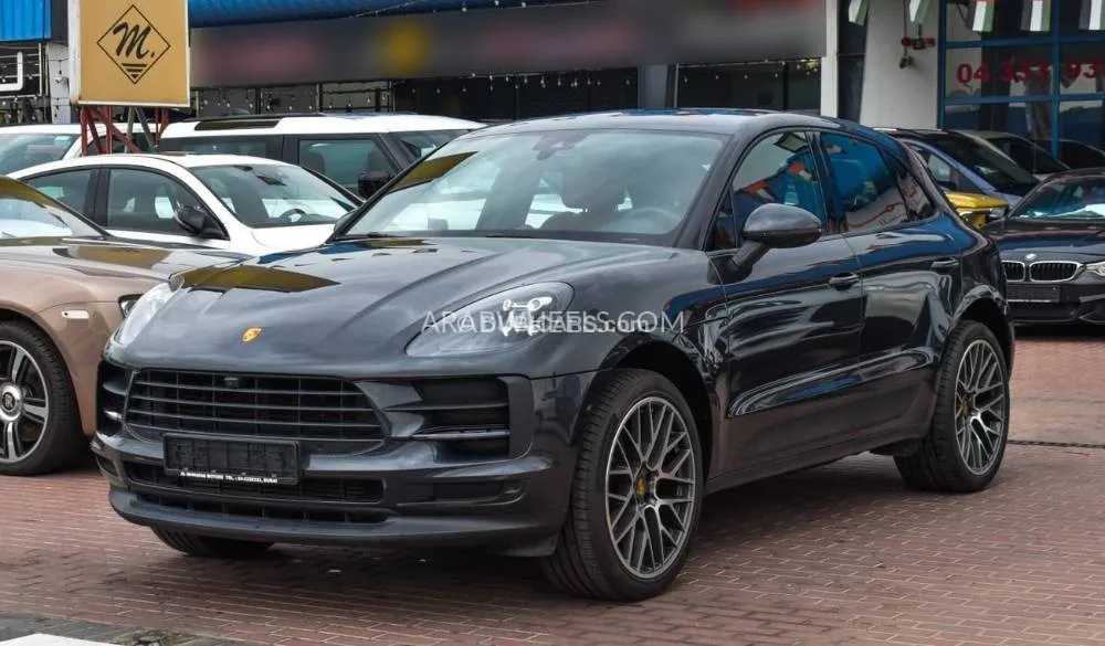 Porsche Macan 2021 for Sale in Dubai Image-3