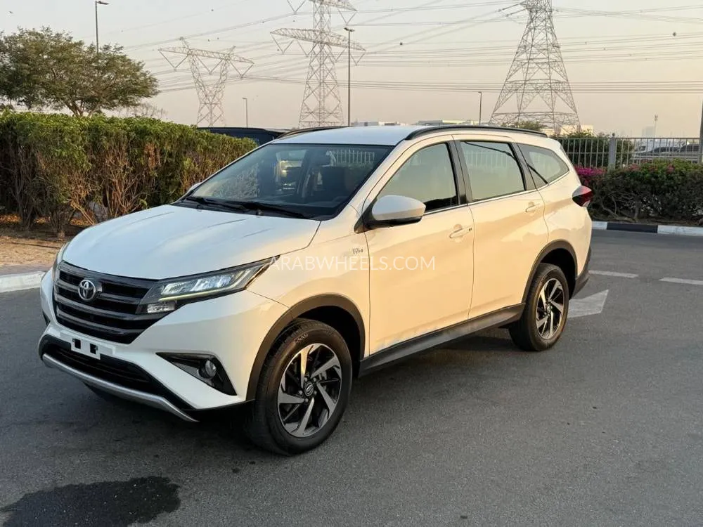 Toyota Rush 2019 for Sale in Dubai Image-3